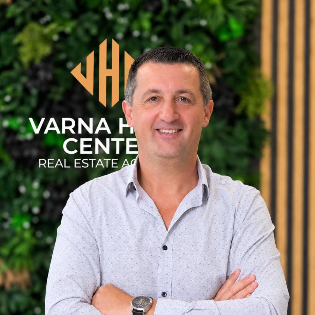 Пламен Пенчев - Старши брокер - Varna Home Center